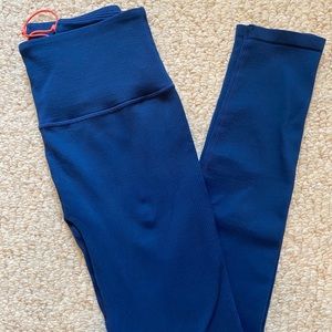 Fabletics High-Waisted Seamless Rib Legging